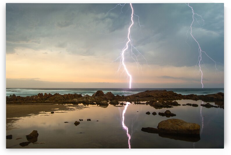 Bolt by Terence Pieters ORANGE ROCKS